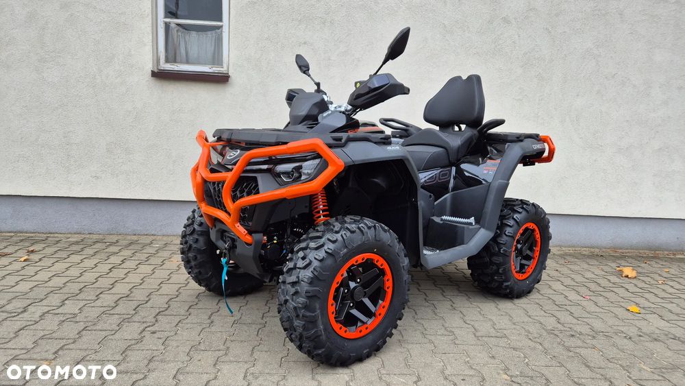 CFMoto CForce - 9