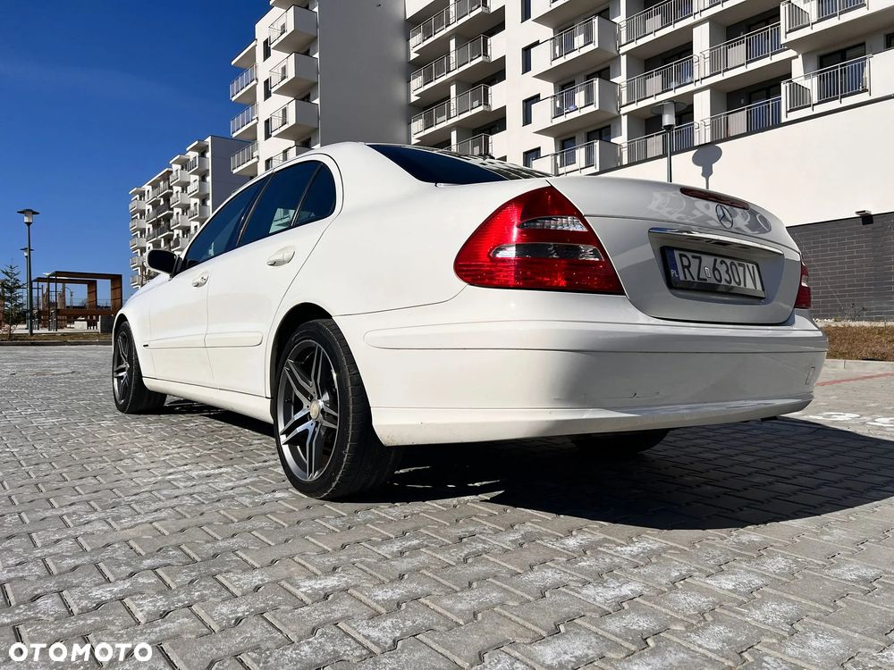 Mercedes-Benz Klasa E 280 CDI T Elegance - 10