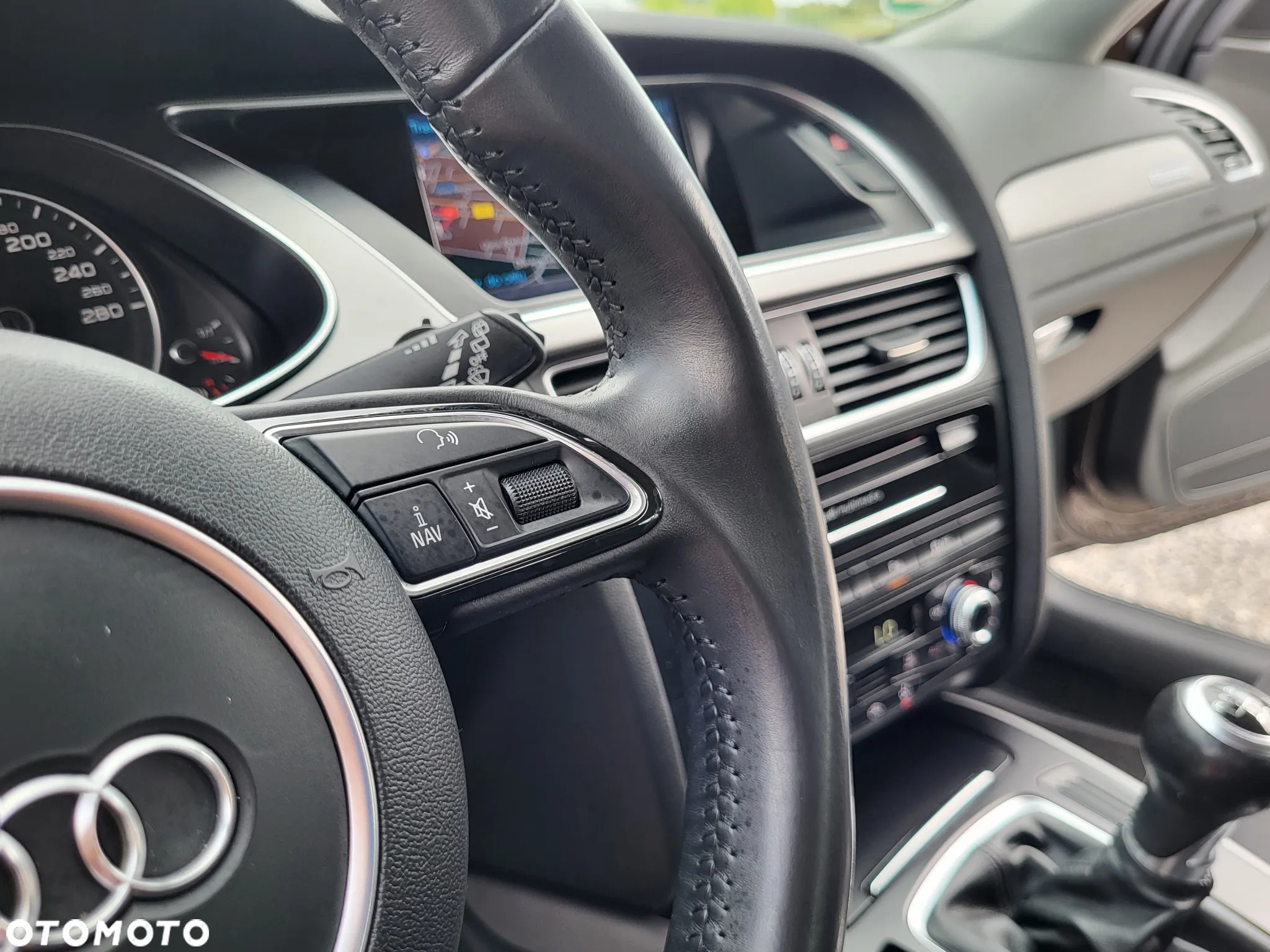Audi A4 Avant 1.8 TFSI quattro Attraction - 29