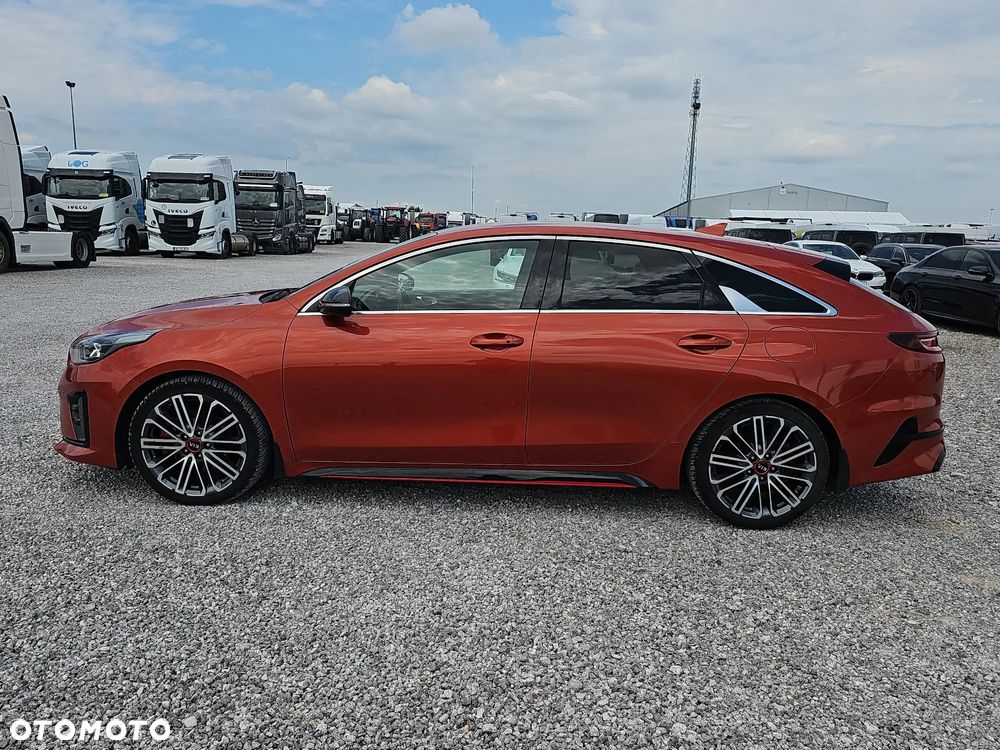 Kia ProCeed 1.6 T-GDI GT DCT - 8