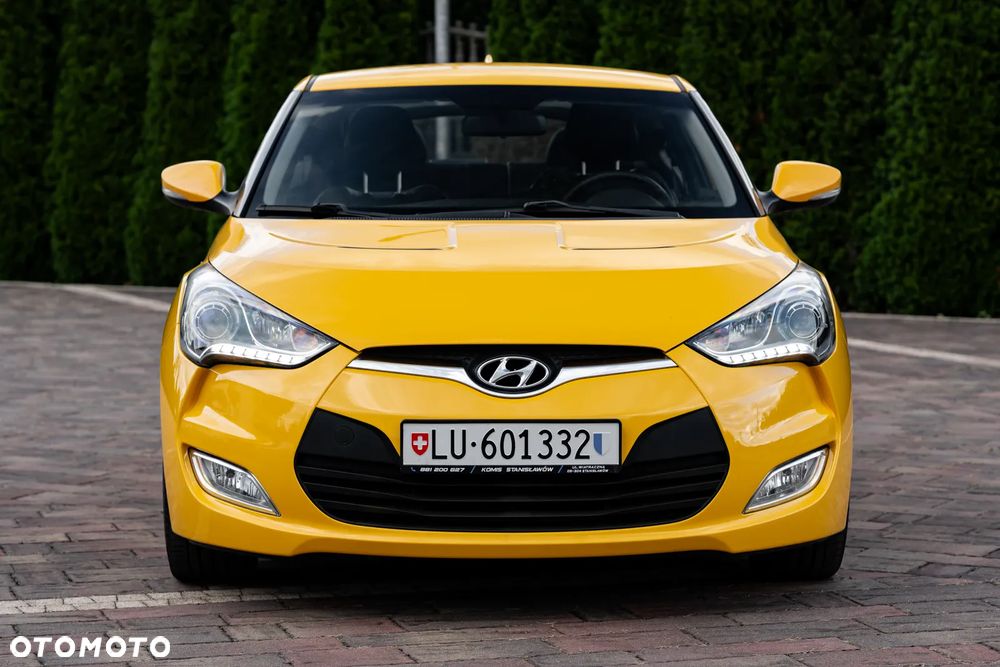 Hyundai Veloster 1.6 Style - 4