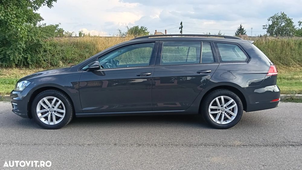 Volkswagen Golf 1.6 TDI Highline - 3