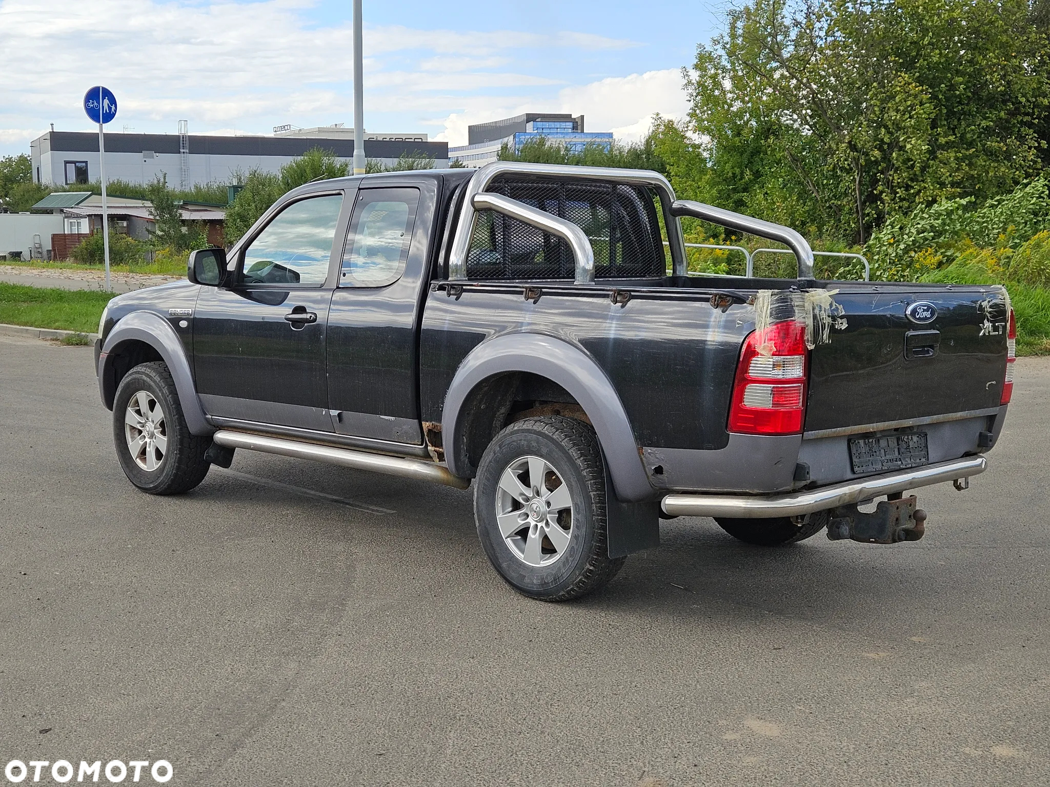 Ford Ranger 2.5 TDCi EC XLT 1 - 6
