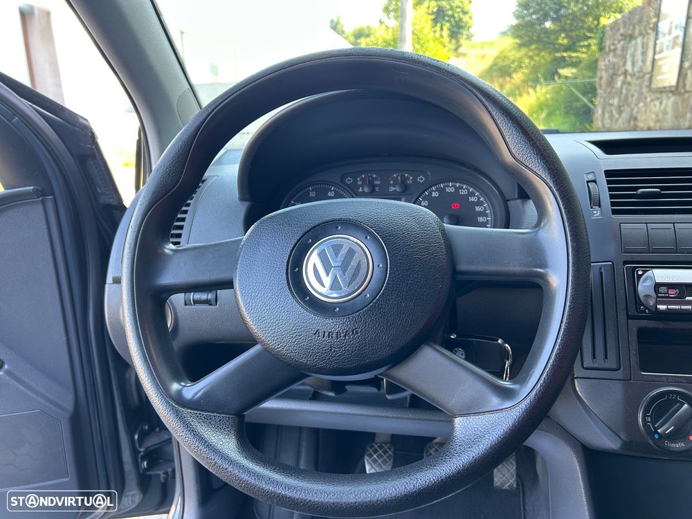 VW Polo 1.2 Special - 21