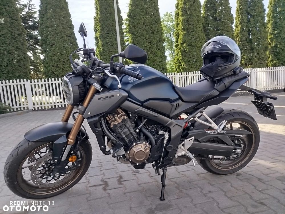 Honda CB - 16