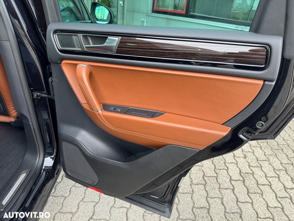 Volkswagen Touareg 3.0 V6 TDI Blue Motion DPF Automatik Edition X - 16