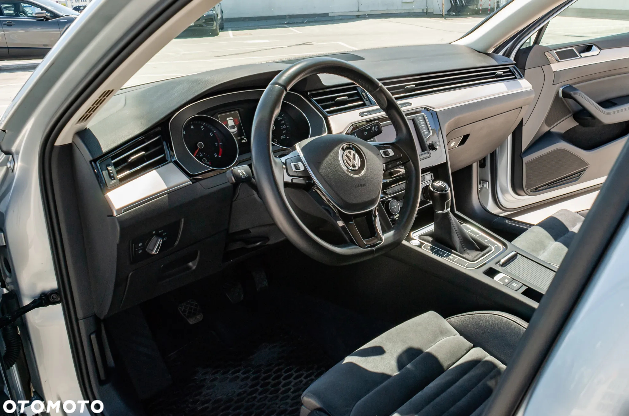 Volkswagen Passat 1.8 TSI BMT Highline - 8