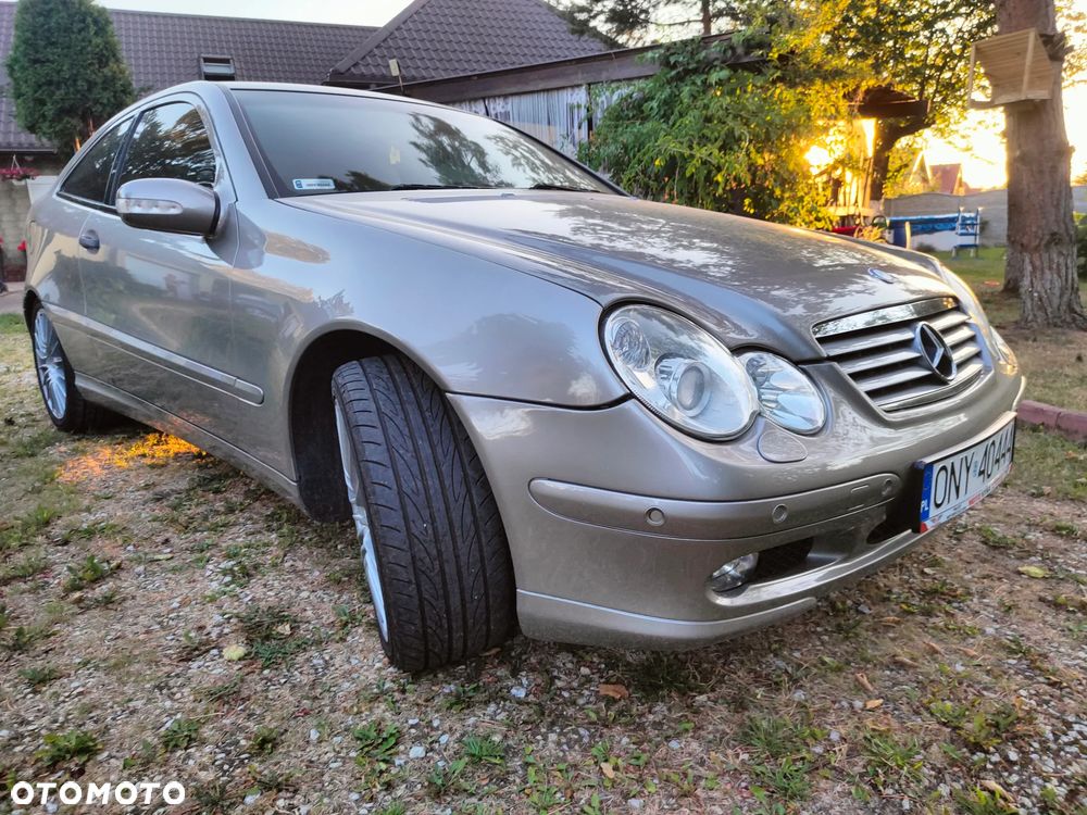 Mercedes-Benz Klasa C - 2