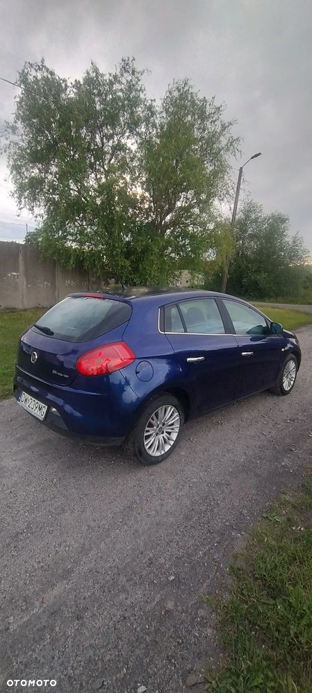 Fiat Bravo 1.9 Multijet Emotion - 11