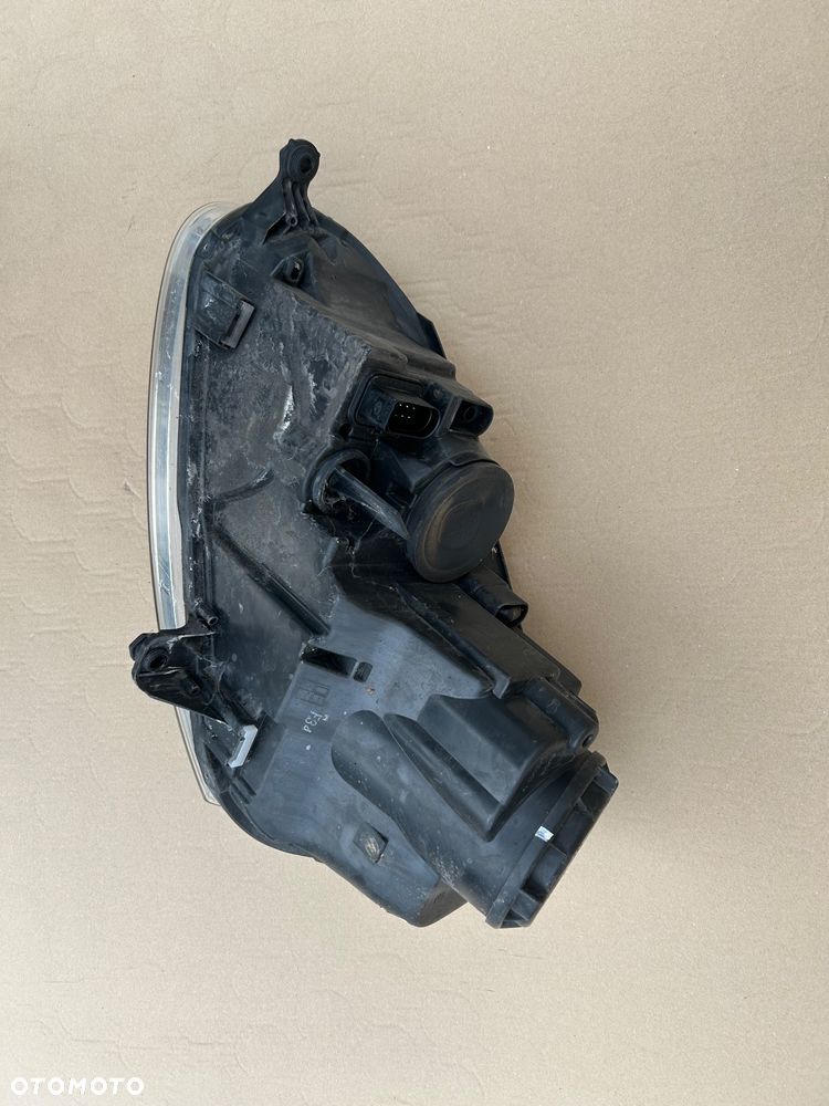 Lampa prawa Hella EUROPA VW GOLF 5 Jetta - 2