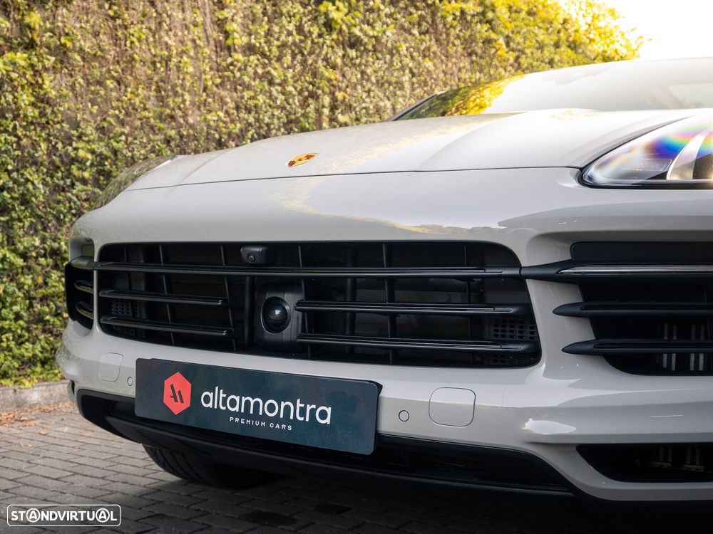 Porsche Cayenne E-Hybrid - 9