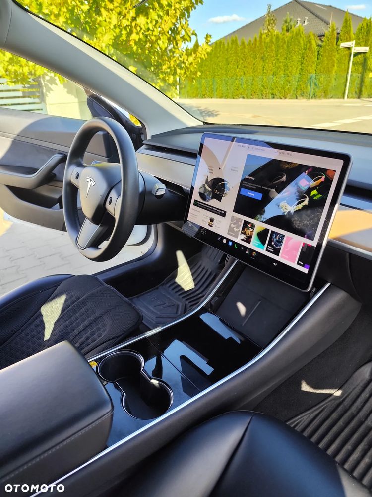 Tesla Model 3 Standard Range Plus - 7