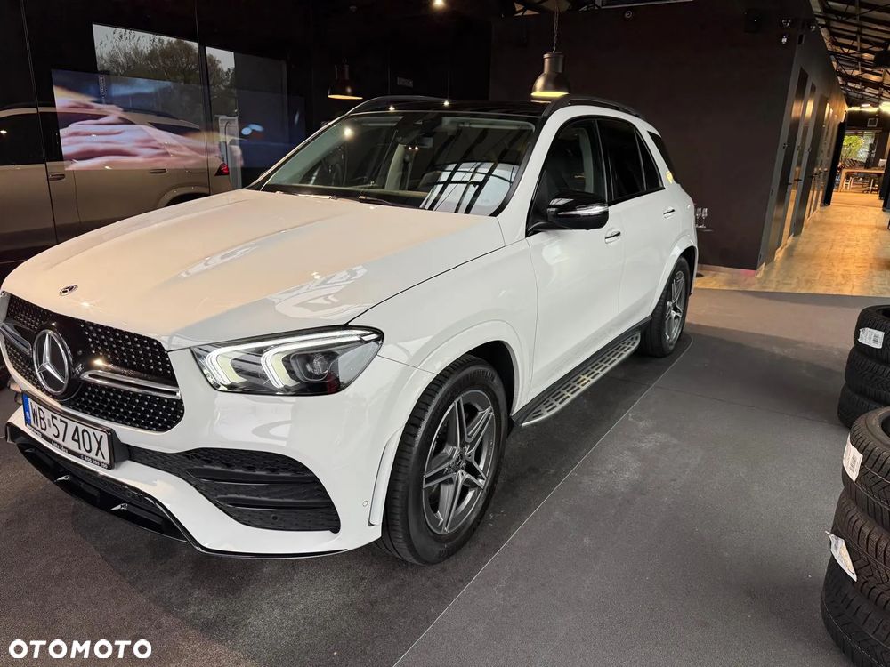 Mercedes-Benz GLE 300 d 4-Matic - 1