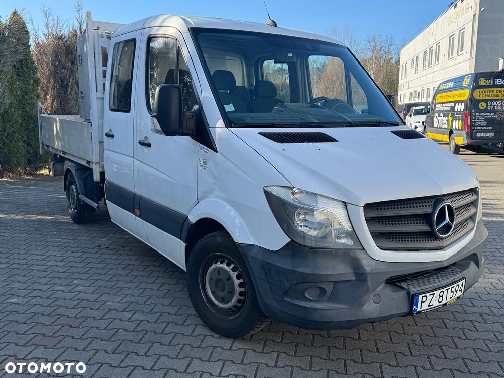 Mercedes-Benz Sprinter - 2