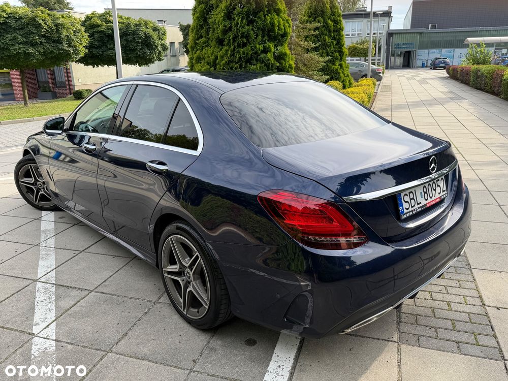 Mercedes-Benz Klasa C 160 9G-TRONIC AMG Line - 4