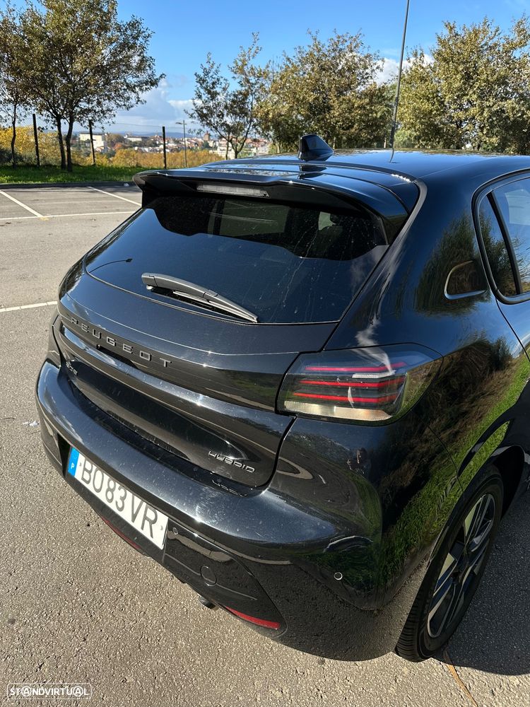 Peugeot 208 1.2 Hybrid Allure e-DCS6 - 12