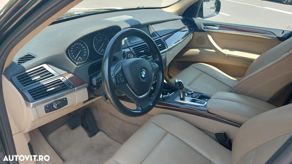 BMW X5 xDrive30d - 12
