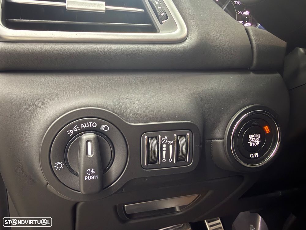 Maserati Ghibli GT Hybrid - 46