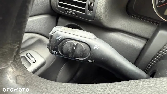 Volkswagen Passat - 18