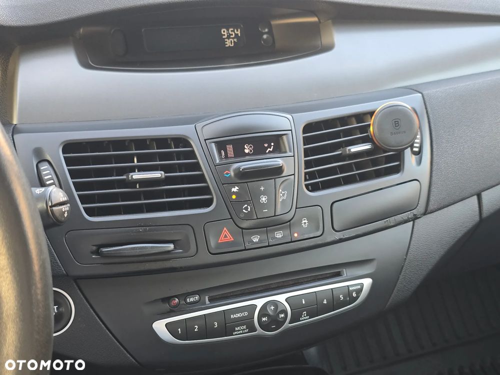 Renault Laguna - 14