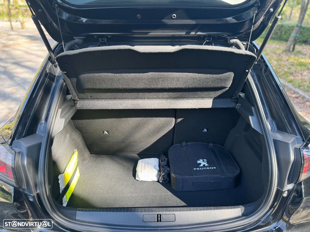 Peugeot e-208 Active Pack - 20