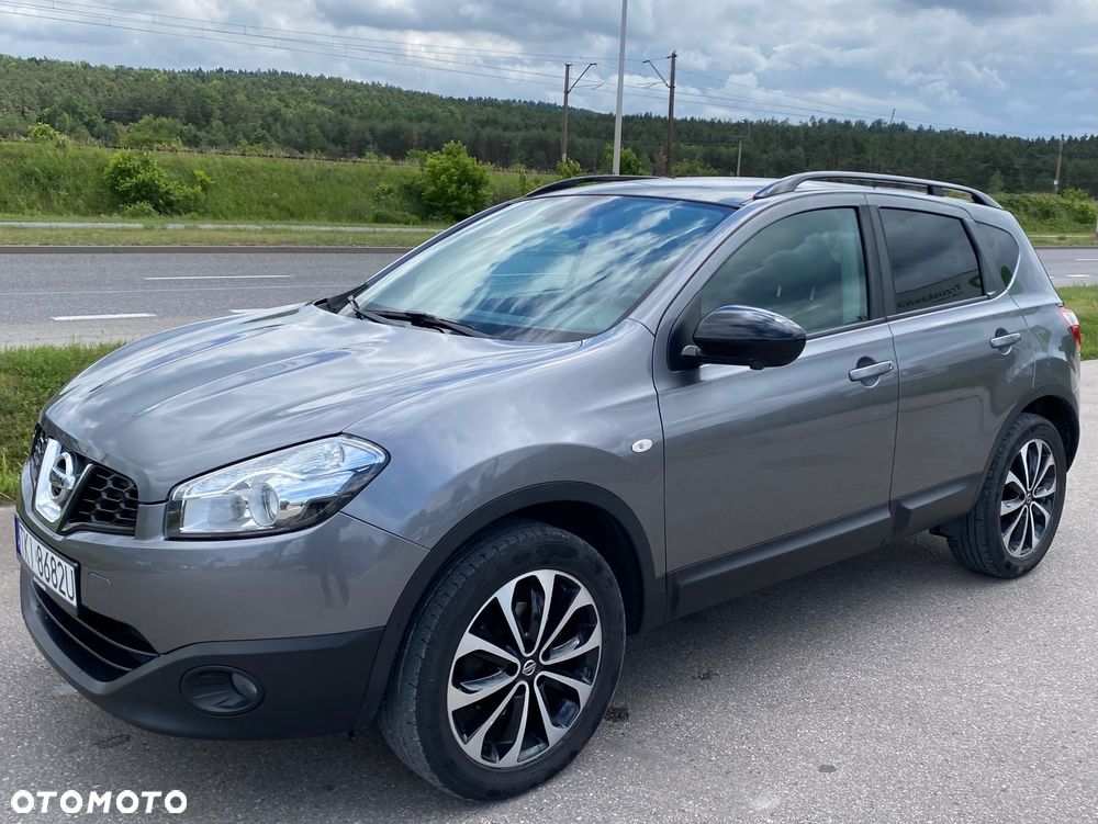 Nissan Qashqai - 1