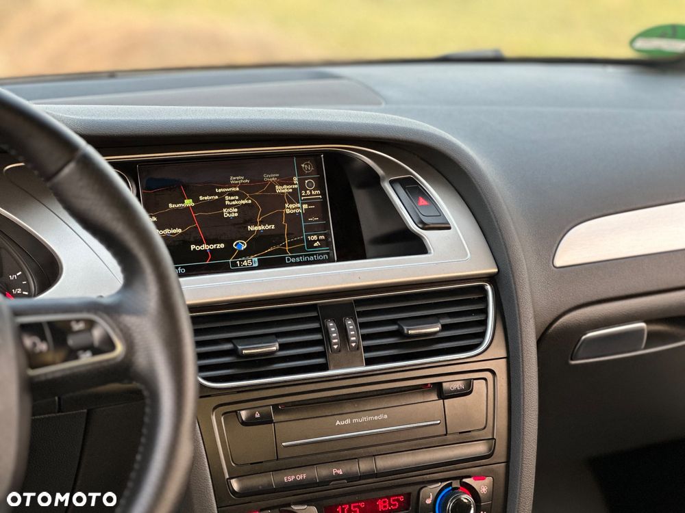Audi A4 Avant - 31