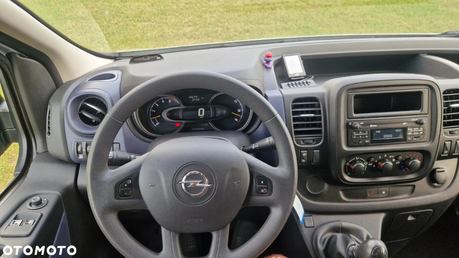 Opel Vivaro - 16