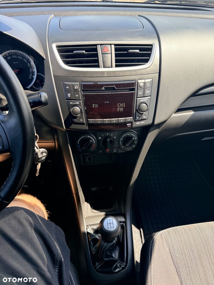 Suzuki Swift 1.2 30 Jahre - 11