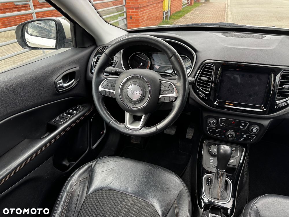 Jeep Compass 2.0 MJD Limited 4WD S&S - 28