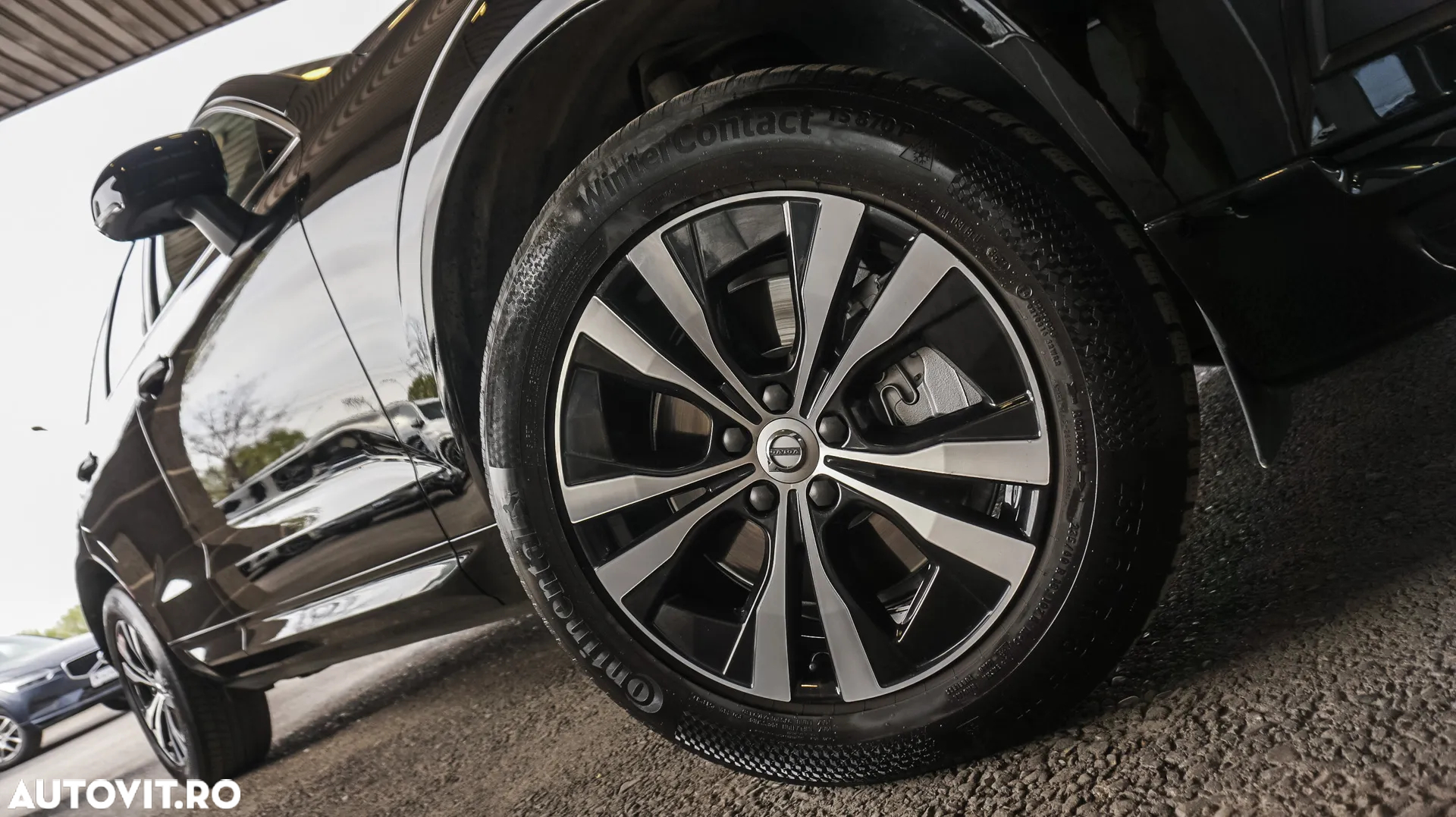 Volvo XC 60 B4 D AWD Geartronic Momentum - 31