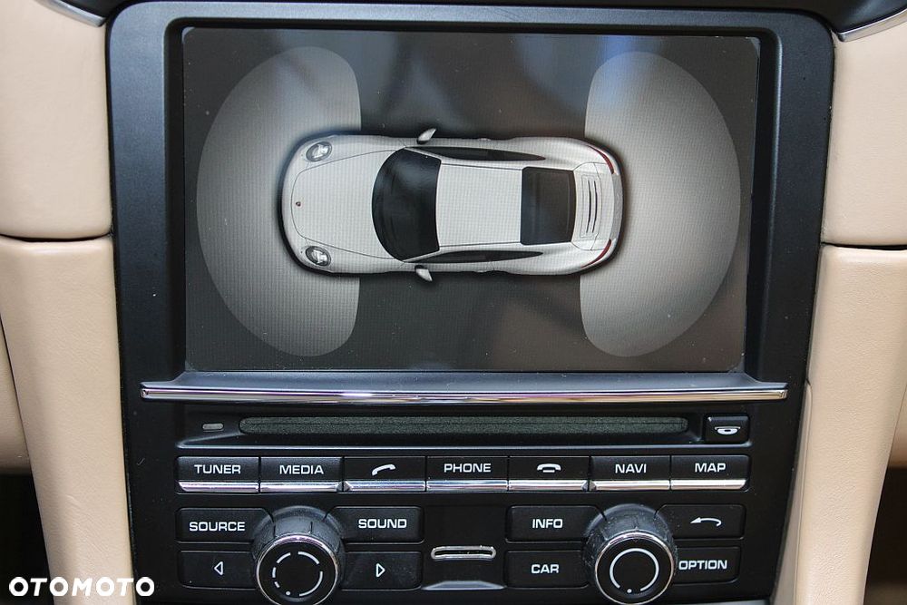 Porsche 911 Carrera S PDK - 29