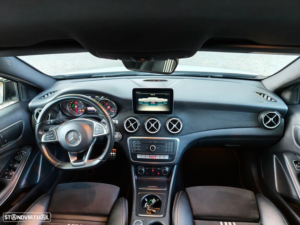 Mercedes-Benz A 180 d 7G-DCT AMG Line - 6