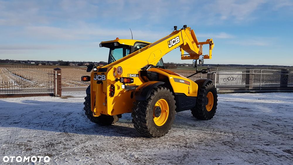 JCB 542-70 Agri Xtra 2020R - 25