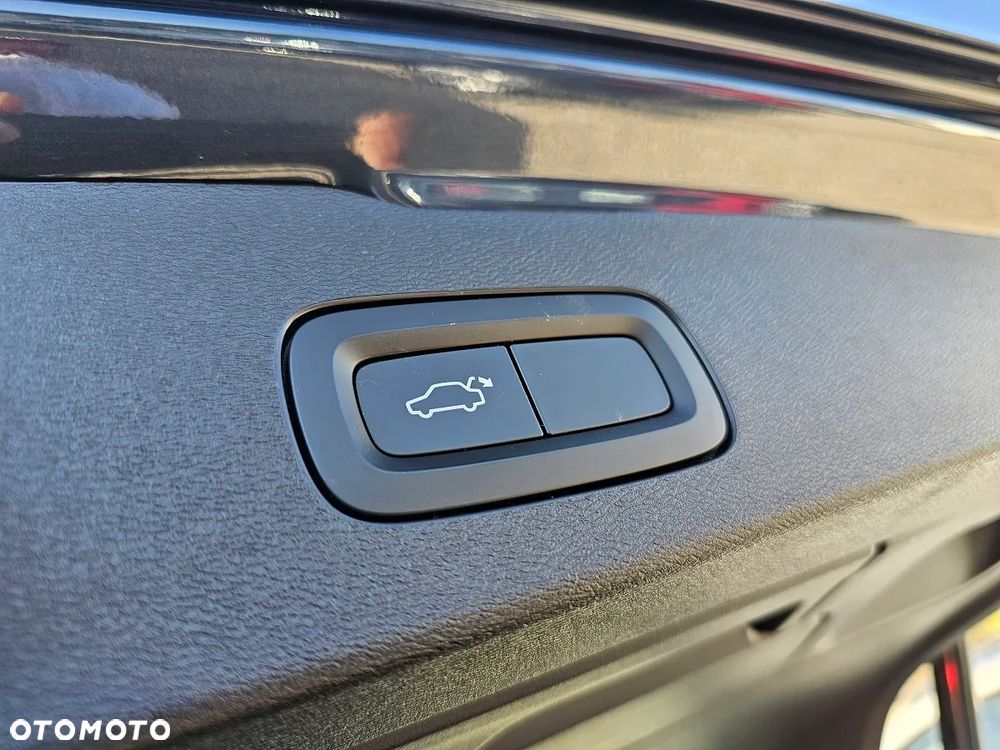 Volvo V60 D4 Geartronic - 26