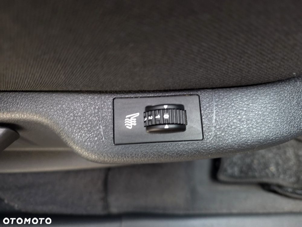 Peugeot 5008 - 23