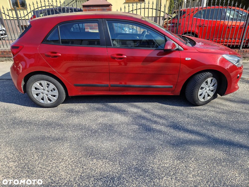 Kia Rio 1.2 M - 4