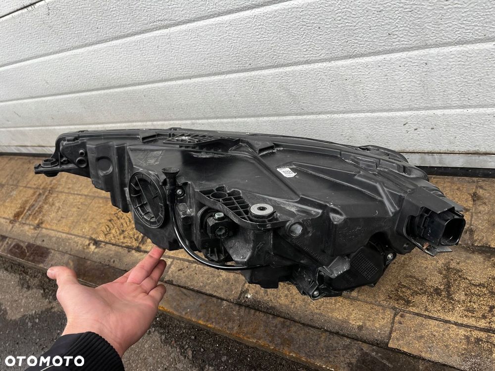 Lampa prawa przednia AUDI A3 8Y 8Y0 LED - 10