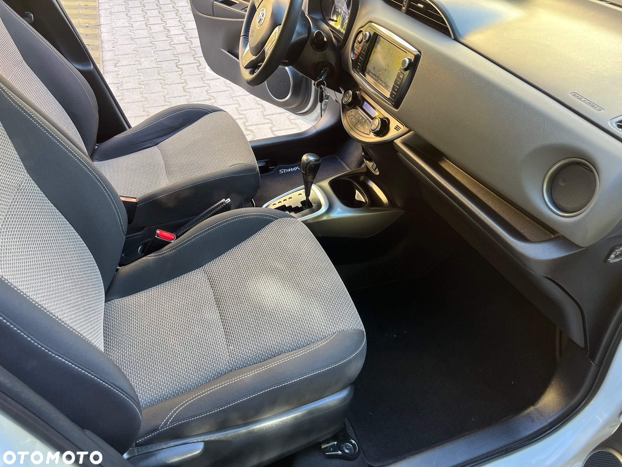 Toyota Yaris Hybrid 1.5 VVT-i Edition-S - 20