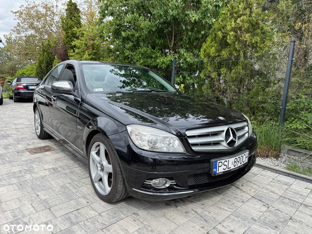 Mercedes-Benz Klasa C ver-200-7g--tronic-avantgarde-edition - 33