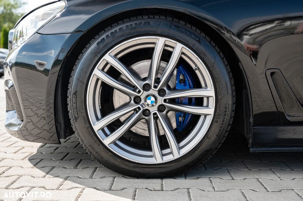 BMW Seria 7 740d xDrive - 12