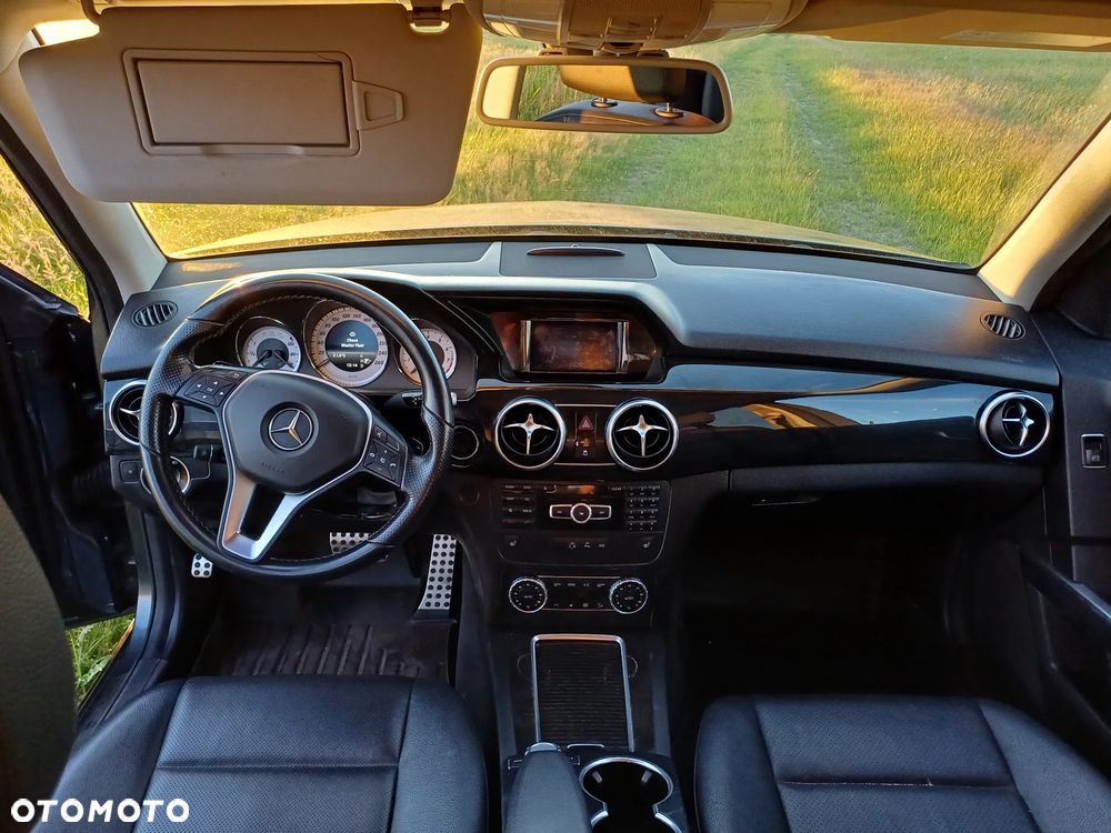 Mercedes-Benz GLK 350 4Matic (BlueEFFICIENCY) 7G-TRONIC - 18