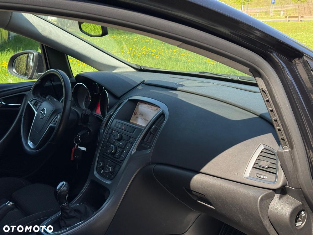 Opel Astra 1.7 CDTI DPF ecoFLEX TourerStart/Stop - 19