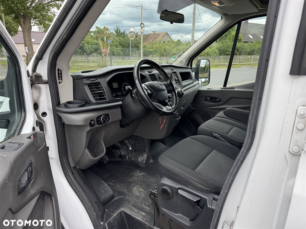 Ford TRANSIT MK8 - 12
