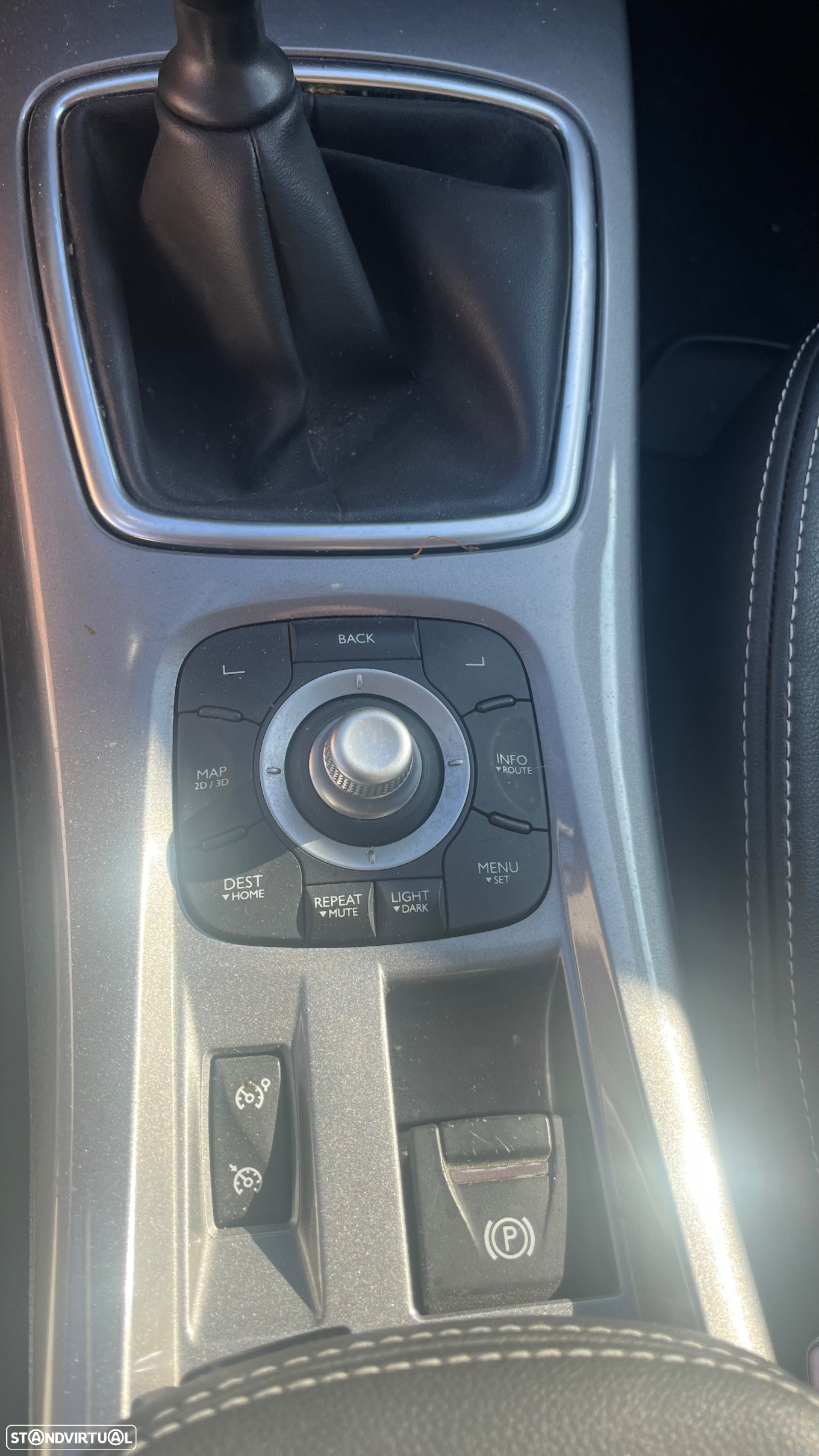Renault Laguna Break 2.0 dCi Dynamique S 4control - 7