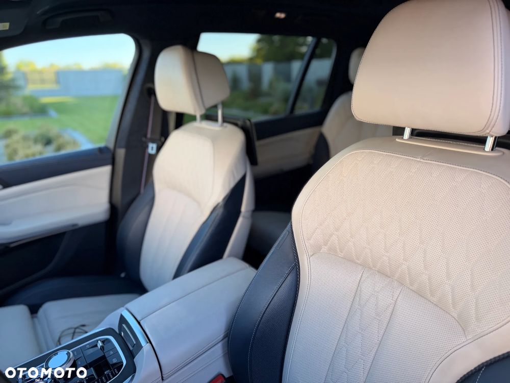 BMW X7 xDrive40d mHEV - 15