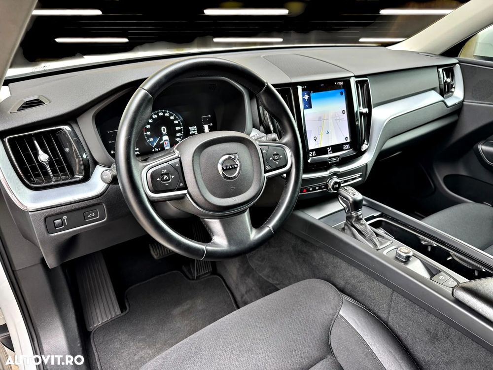 Volvo XC 60 D4 AWD Geartronic Momentum - 19