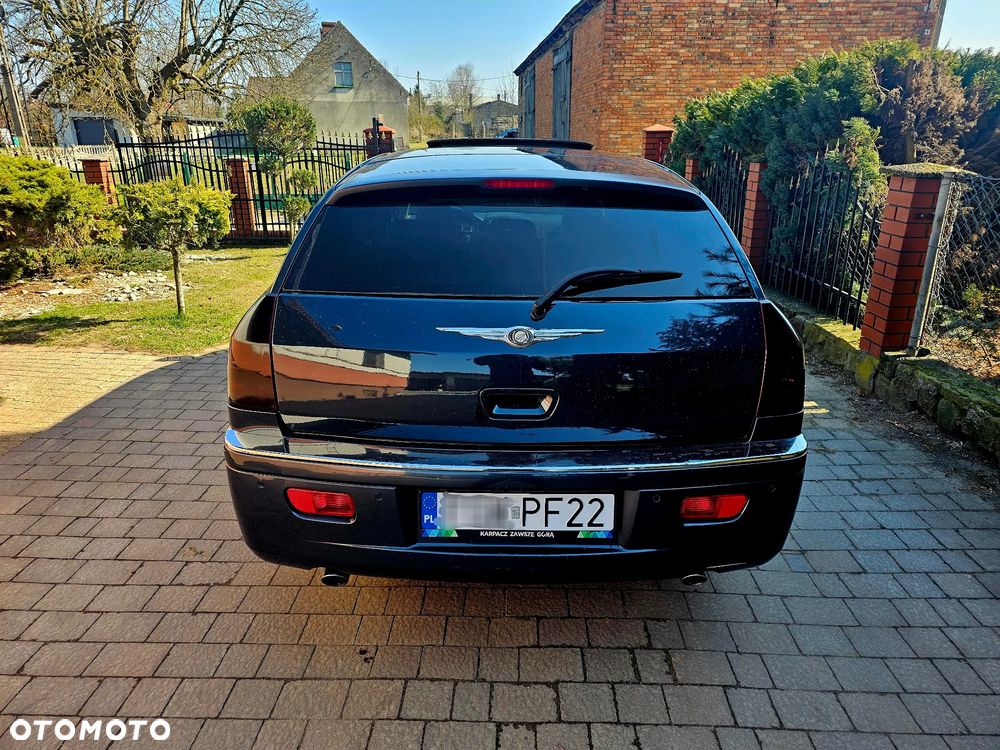 Chrysler 300C - 5
