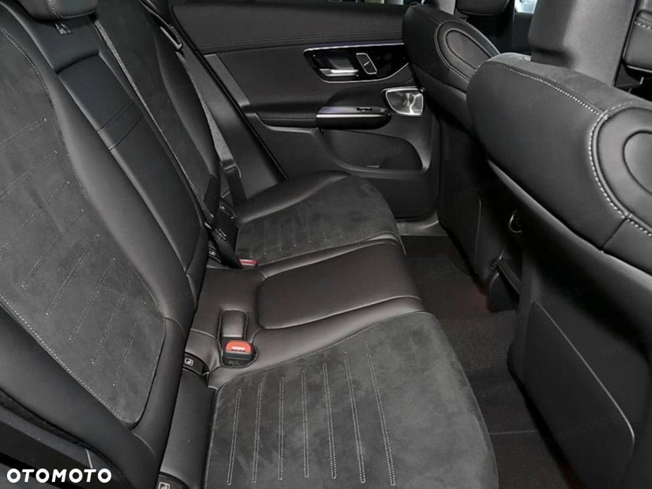 Mercedes-Benz GLC 300 mHEV 4-Matic AMG Line - 14
