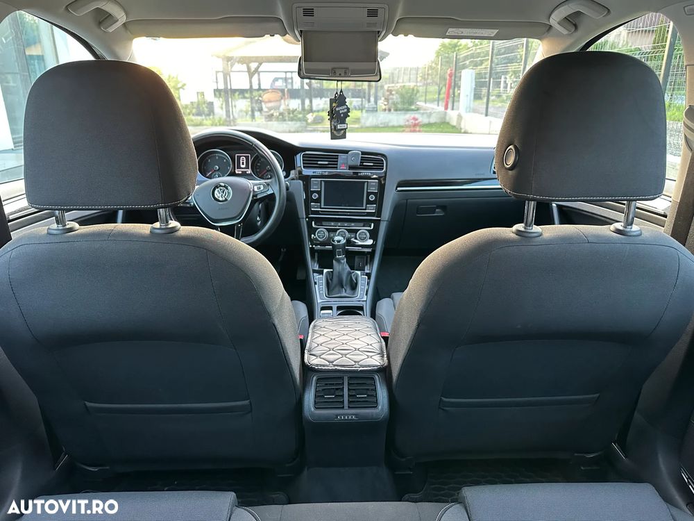 Volkswagen Golf 2.0 TDI 4Motion BMT Comfortline - 11